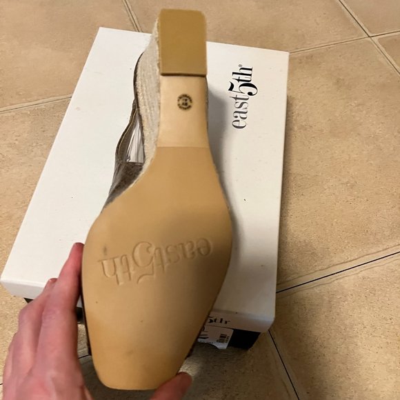 NWT! East 5th Wedge Heel - Bronze Snake - Size 8.5 - Picture 2 of 5